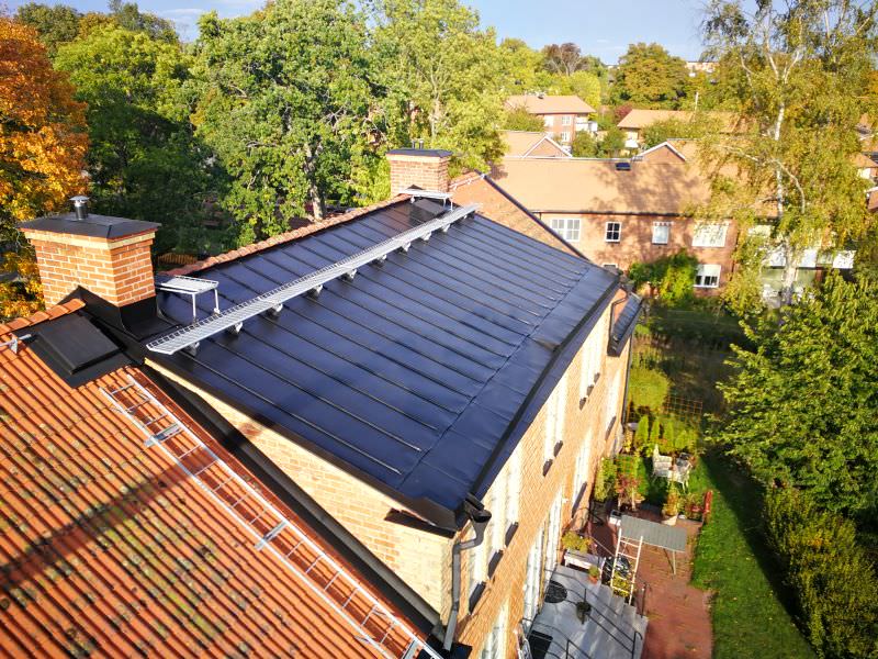 Målning av plåttak